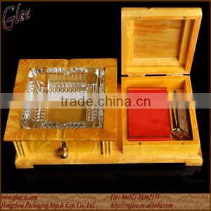 Gold Wooden Cigarette Case With Ashtray thumbnail-1