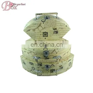 Cute Patterned Eminent Suitcase thumbnail-6