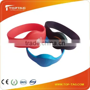 125KHz/13.56MHz Silicon RFID Wristband for Sports Swimming Pool thumbnail-1