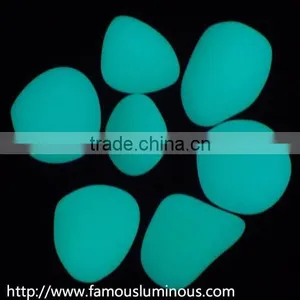 Glow in the Dark Garden Stone thumbnail-3