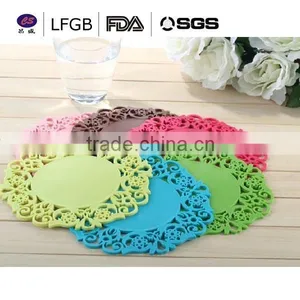 the Fashionable Silicone Bowl Mat thumbnail-1