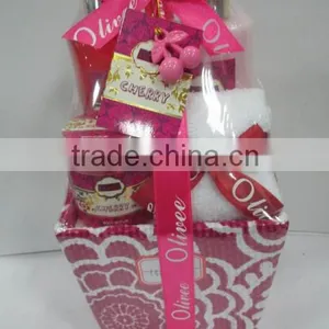 Body Care Straw Basket Set thumbnail-1