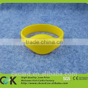 Hot Selling Sport Silicone Bracelet With Chip Inside thumbnail-2