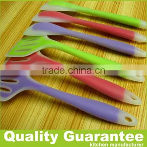 2016 New Set of 7 /5 Silicone Kitchen Cooking Tool Set Silicone Utensil Set Solid Silicone Kitchen Utensils Set thumbnail-3