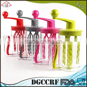 Kitchen Plastic 2-In-1 Cupcake Batter Dispenser Hand Food Cake Dough Mixer Cup thumbnail-3