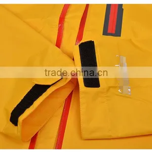 Latest Fashion Customized Design Mens Waterproof&windproof Nylon vs Polyester Windbreaker thumbnail-5
