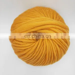 Factory Wholesale Cheap Crochet Wool Knitting Yarn Roving Yarn for Rugs 100% Merino Wool thumbnail-3