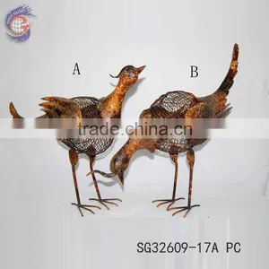 Garden Ornaments of Rusty Metal Peacock Sculpture for Sale thumbnail-2