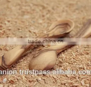 Olive Wood Carved Spoon thumbnail-4