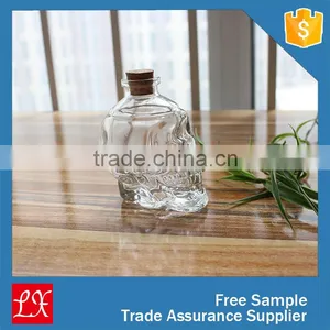 2015 Best Sale Man Blown Skull Glass Bottle With Cork 380ml Capacity Novel Glassware Clear Glass Wine Bottle thumbnail-1