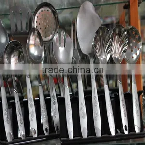 Hot Sale and High Quality Most Popular Disposable Cutlery Set With Spoon Knife and Fork thumbnail-3