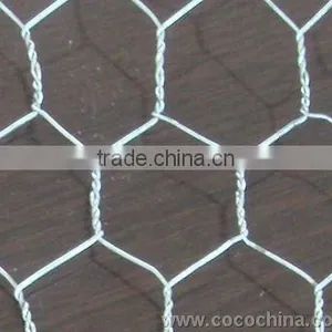 Galvanized Hexagonal Wire Mesh thumbnail-1