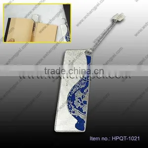 Blue and White Porcelain Bookmark thumbnail-1