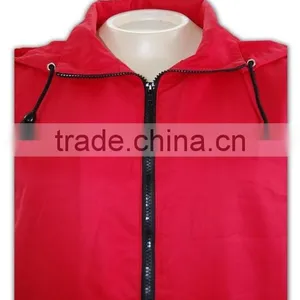 China Manufactory High Quality Custom Made Sublimation Plain Nylon Hooded Vest thumbnail-5