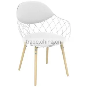 Replica Italian Graceful Design Wooden Frame Powder Coated Wire Jaime Hayon Pina Chair for Living Room thumbnail-2