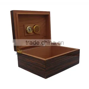Wooden Wind up Music Box thumbnail-3