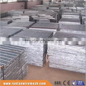 ASTM A36 Hot Dipped Galvanized Trench Bar 30x3 Galvanized Steel Grating (Trade Assurance) thumbnail-1