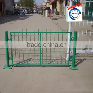 Factory High Quality Metal Siding Road Fence Anping Fence Factory Price thumbnail-1