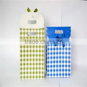 China Custom Kids Birthday Party Gift Paper Bags With Handles thumbnail-5