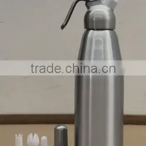 500ML Whipped Cream Dispensers thumbnail-1