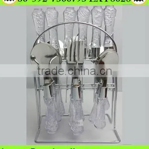 24pcs Cutlery Set With Plastic Handle thumbnail-1
