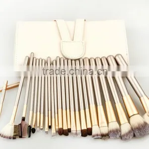 Private Label Wholesale Professional Wood Handle Pony Hair Makeup Brush thumbnail-2