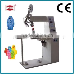 China Supplier Hot Air Seam Sealing Machine for Raincoat thumbnail-1