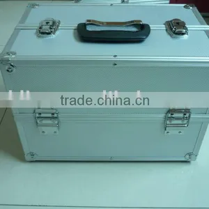 Aluminum Hard Makeup Case thumbnail-1