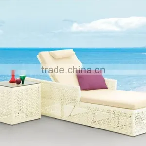 High Quality Wicker Beach Chair With Side Table (DH-9632) thumbnail-1