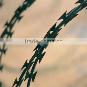 China Factory Concertina Razor Wire, Razor Wire Fencing, Razor Barbed Wire thumbnail-6