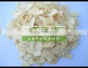 Dehydrated Garlic Flakes thumbnail-1