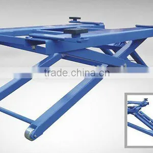 2.5Tons Car Hoist / Lift thumbnail-1