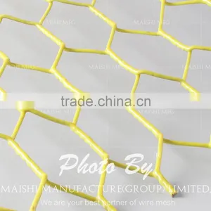 PVC Coated UV Chicken Wire thumbnail-2