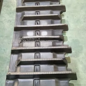 Rubber Track 400*84ycl*44 for Kubota R1-2415 thumbnail-2