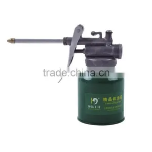 Metal Oil Pot Lubricating and Oil Filter Tool of Auto Repair Tools thumbnail-1