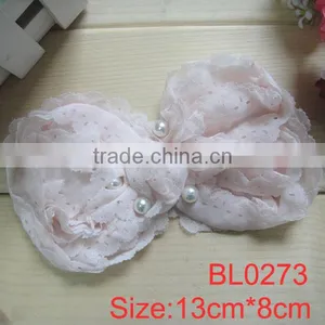 Cheap Wholesale Mesh Wavy Lace Bow Shape Rhinestone Applique for Wedding Dress thumbnail-1