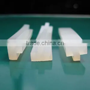 Extrusion Rubber Sealing Strip thumbnail-1