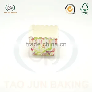 Disposable Square Paper Baking Cups for Cakes Tool thumbnail-3