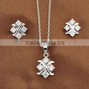 Best Selling Uncut Diamond Necklace Sets thumbnail-5
