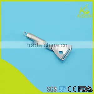 Fruit & Vegetable Tools Stainless Steel Peeler With Mini Hole and Triangle Shape thumbnail-1