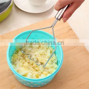 Potato Ricer Press Manual Potato Masher Blender Stainless Steel Potato Masher thumbnail-3