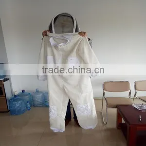 2017 Cotton Fancing Veil Bee Suits Honey Protection Jumpsuit ClothingsHigh Quality Ultra Breeze Ventilated Beekeeping Suits thumbnail-6