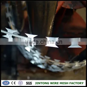 Concertina Razor Blade Barbed Wire for Best Sale thumbnail-1