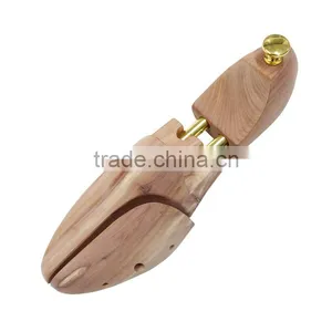American Red Cedar Wood Type Wooden Shoe Stretcher With Metal Cap thumbnail-6
