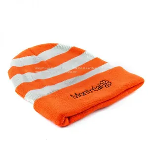 Custom Jacquard High Quality Embroidery POM POM Beanie thumbnail-2