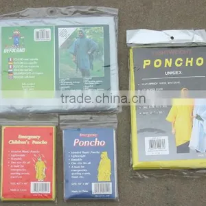 Disposable PE Thickening Portable Raincoat Poncho Wholesale thumbnail-2