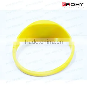Order Printed Silicone Wristbands RFID for Fitness/gym thumbnail-4