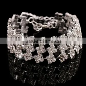 New Fashion Women Lady Gold Plated Crystal Cuff Bangle Love Heart Charm Bracelet thumbnail-5