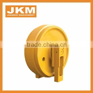 Bulldozer Front Idler Assy Guide Wheel D7G Spare Parts for Sale thumbnail-1