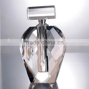 Charmingful Crystal Perfume Glass Bottle thumbnail-1